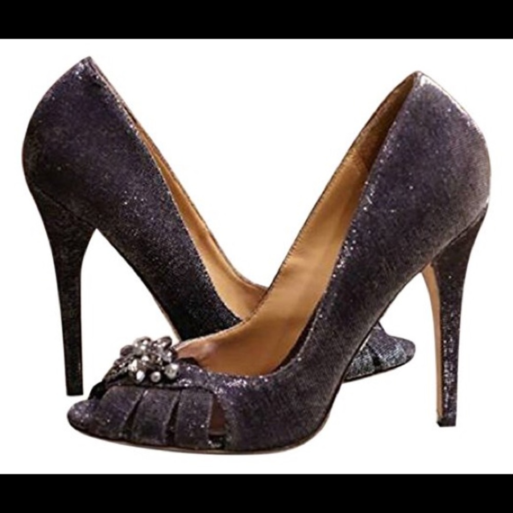 Badgley Mischka Monique sparkle pump 6.5